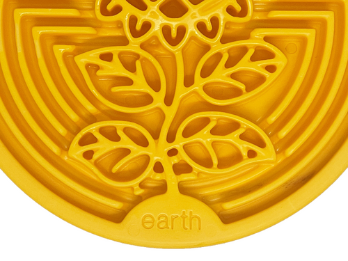 SodaPup Earth Nylon Ecoin Durable Enrichment Snacking Coin (5 diameter. Weight: 4.2 oz. For dogs 15-80 lbs/7-36 kg., Yellow)