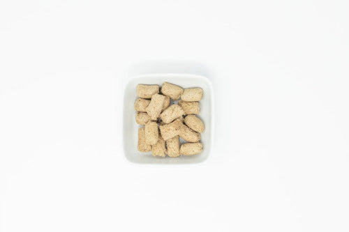 Stella & Chewy's Carnivore Crunch Grain Free Chicken Recipe Freeze Dried Raw Dog Treats